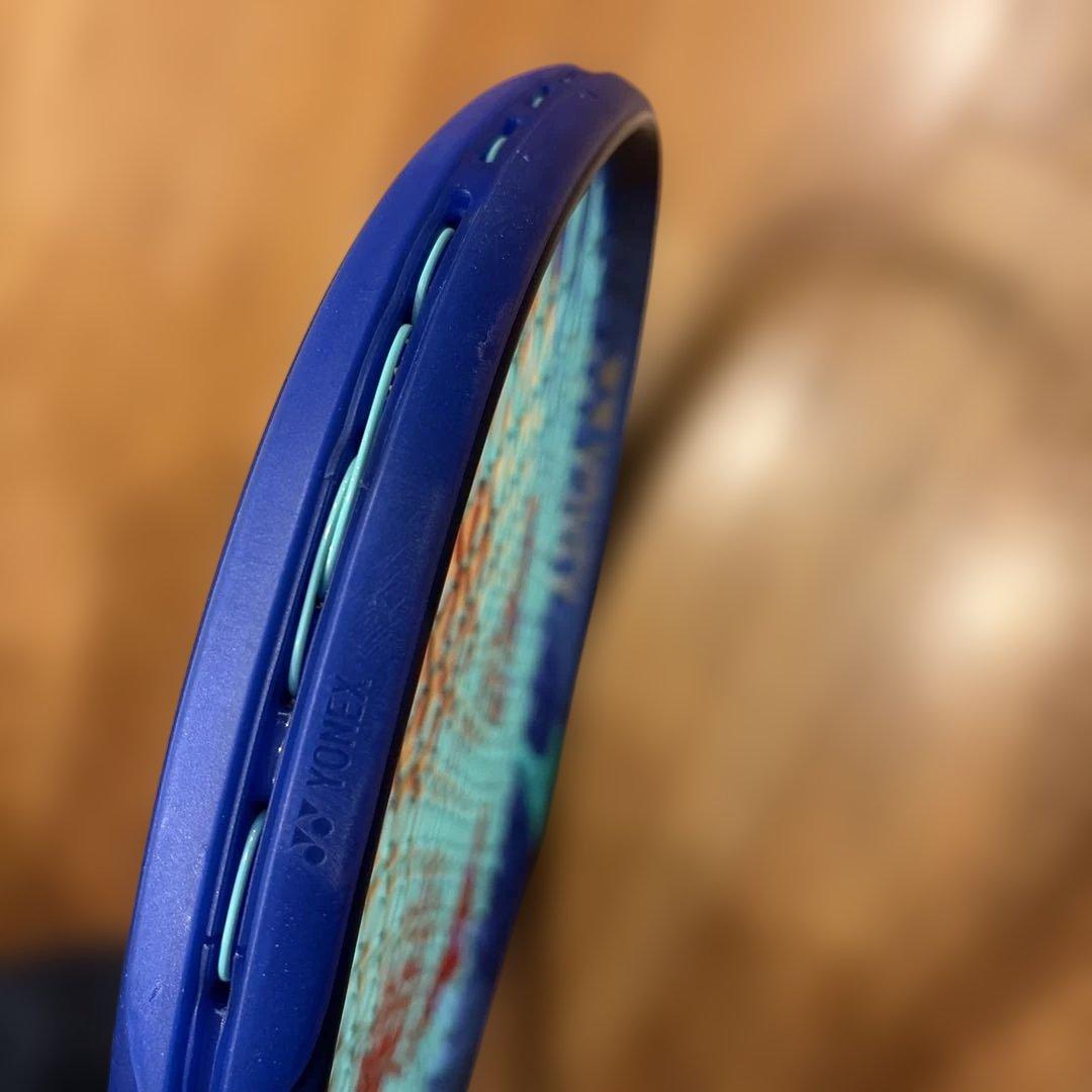 YONEX EZONE 100 テニスラケット 300g 27インチ