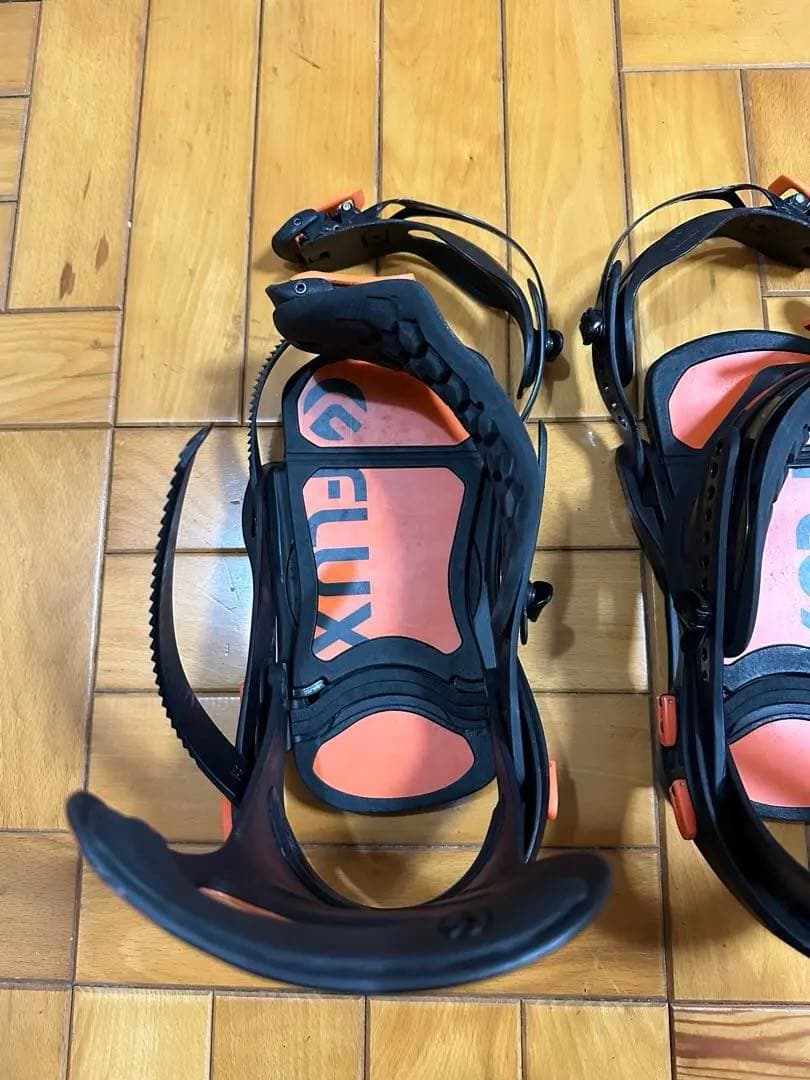 FLUX GT Mサイズ TWハイバック付き
