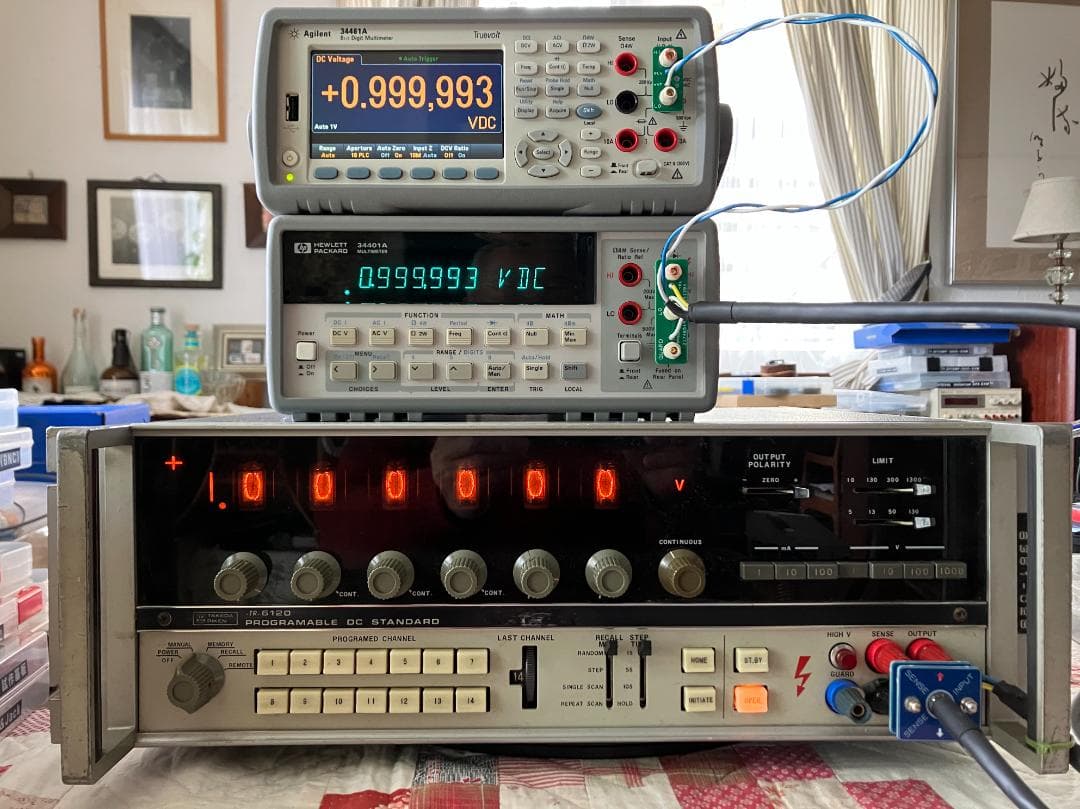 TR6120　プログラマブル標準直流電圧/電流発生器