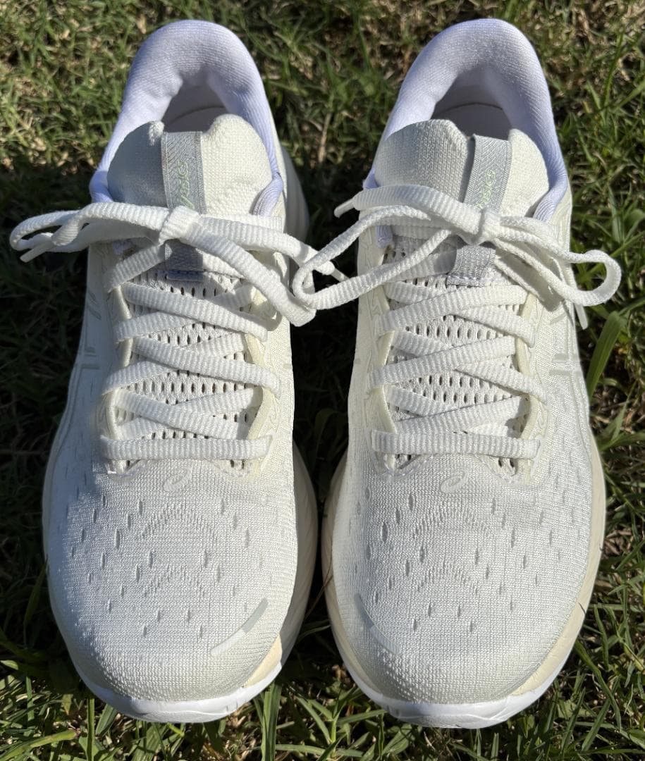 ★ほぼ新品★アシックス GEL CUMULUS 26 23.5㎝　レディース