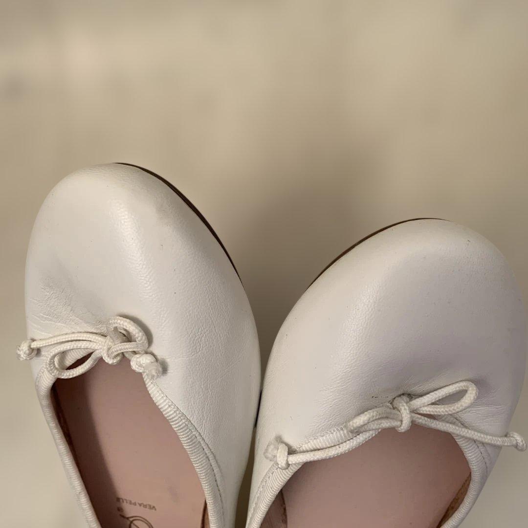 vera pelle バレエシューズ　ベラペレ　38 24 白　レペット