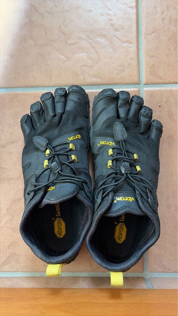 Vibram FiveFingers ブラック26.5