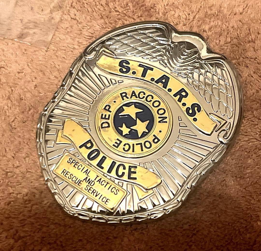バイオハザード 警察署の鍵 S.T.A.R.Sバッジ セット