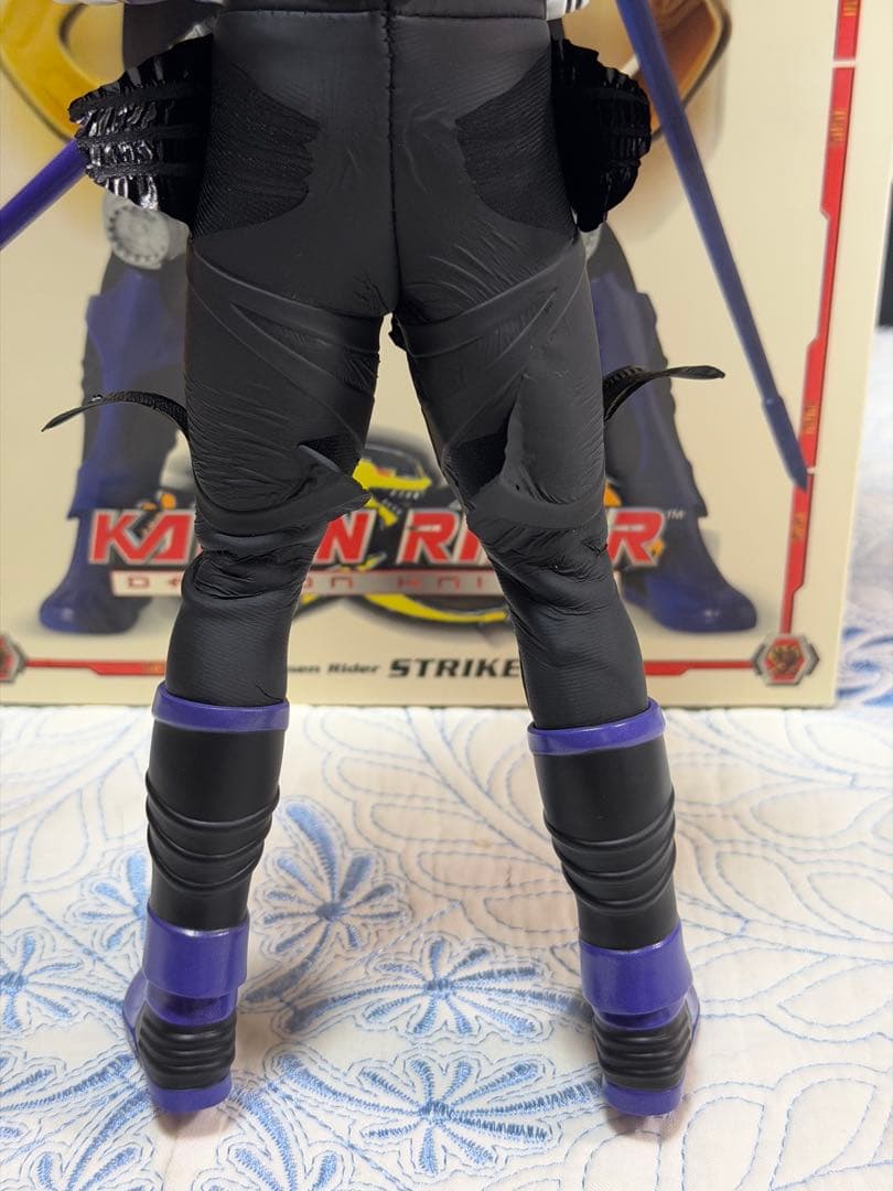 仮面ライダー王蛇　メディコムトイ　RAH 龍騎　STRIKE　フィギュア