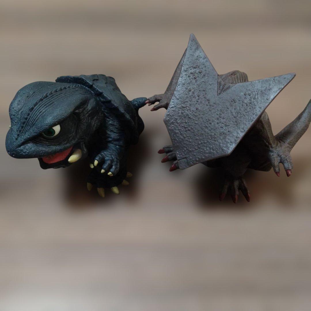 最終処分価格　ゴジラ　フィギュアセット　鎮座獣　11体箱なし