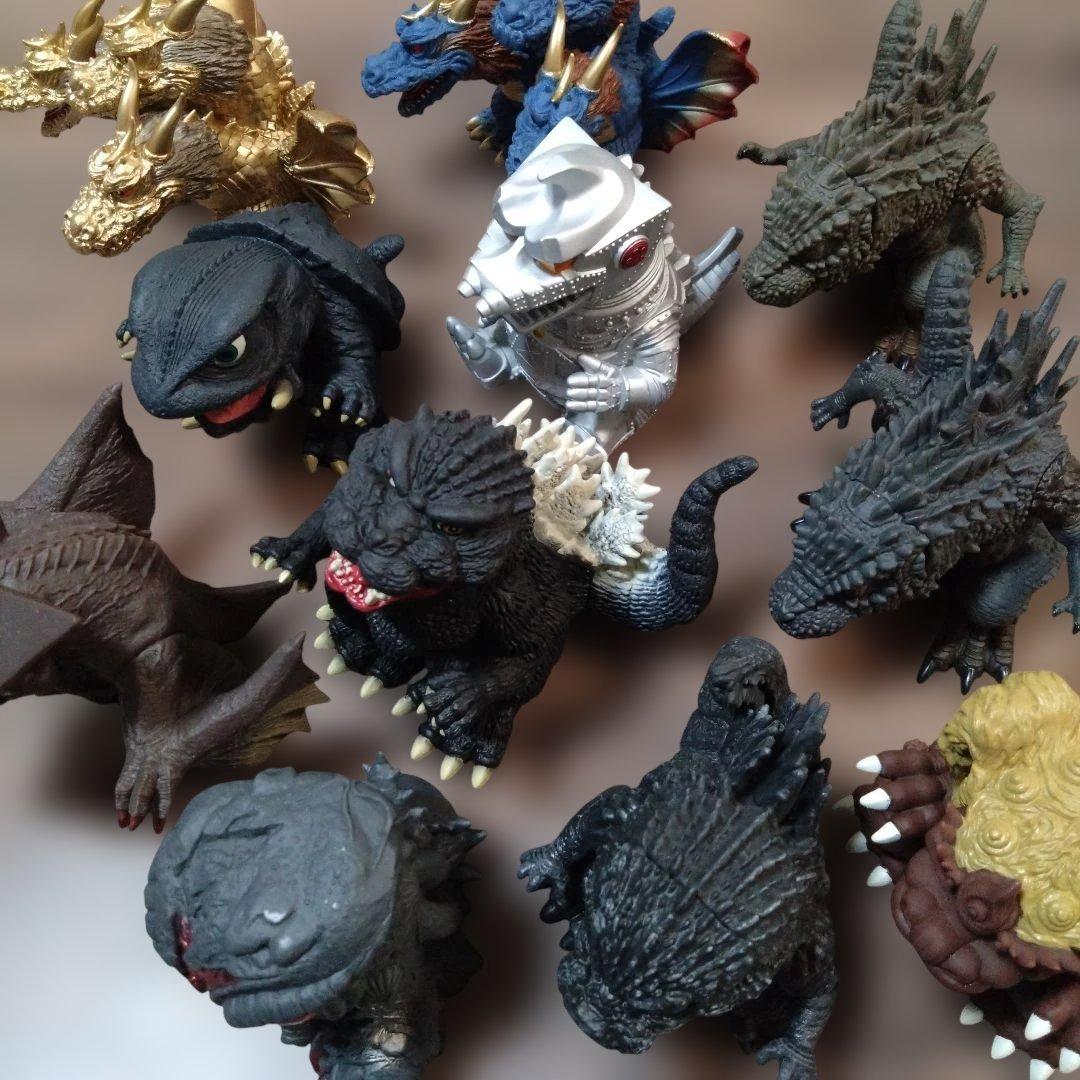 最終処分価格　ゴジラ　フィギュアセット　鎮座獣　11体箱なし
