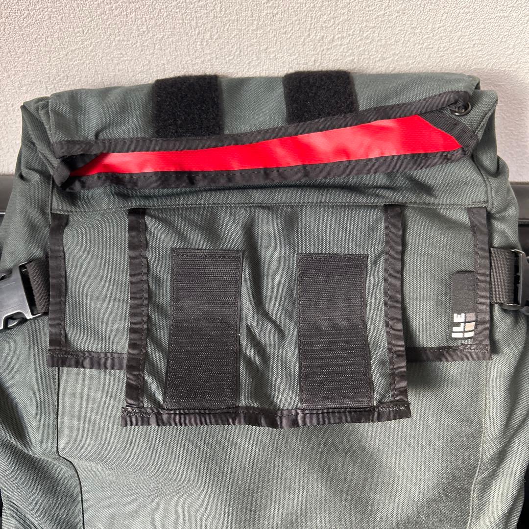 ILE INSIDE LINE EQUIPMENT カメラバック