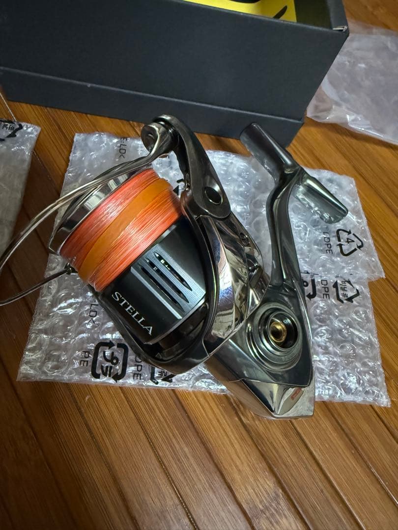 STELLA C3000SDH スピニングリール