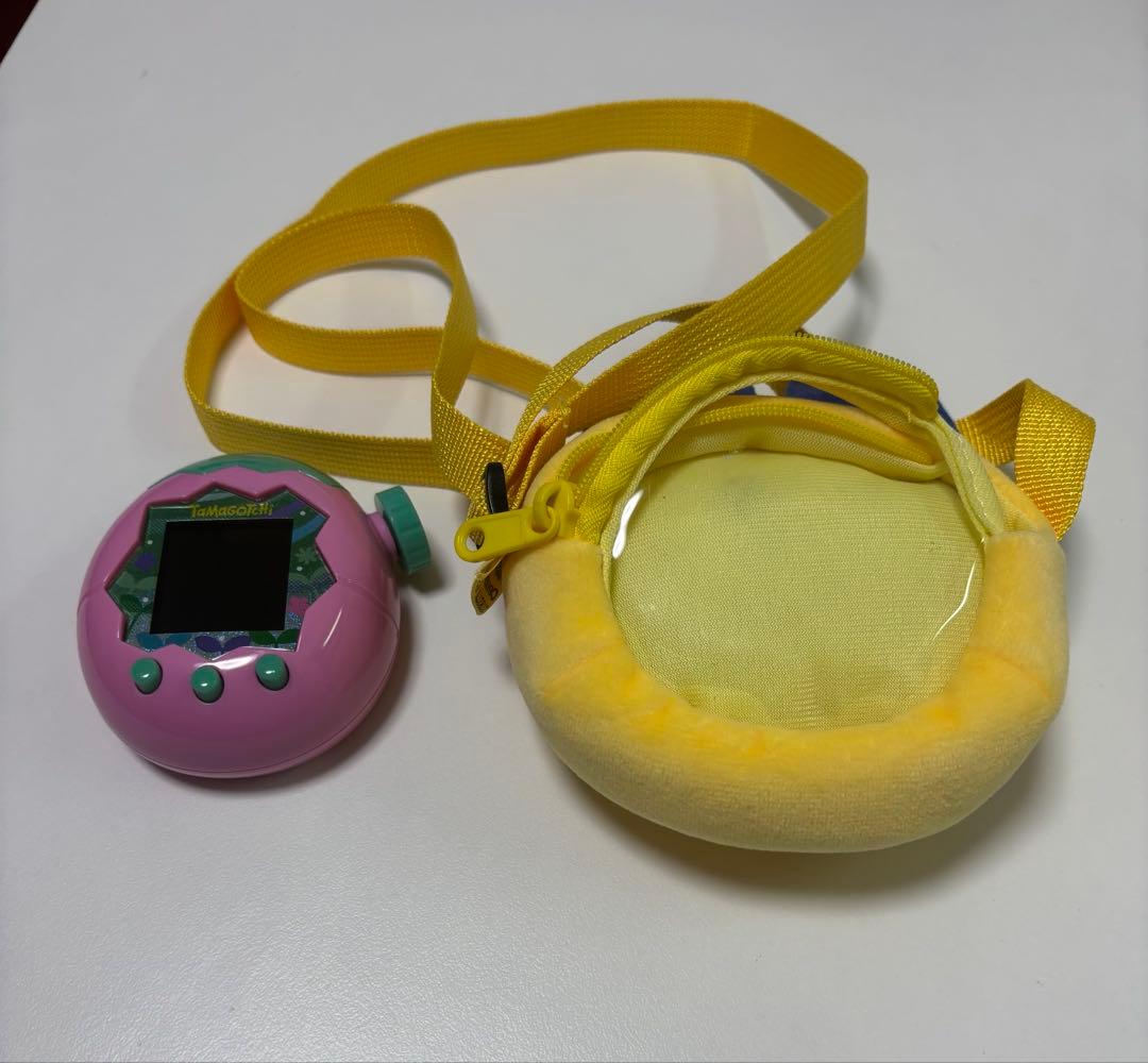 たまごっち パラダイス ピンクランド （まめっち おでかけキャリー付き）