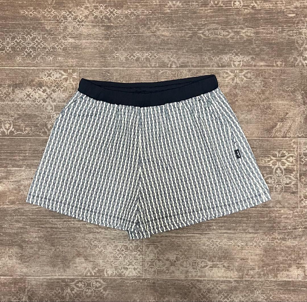秋冬用/プリンス　テニスウェア　上下セット　L ショートパンツ　細身に見えます