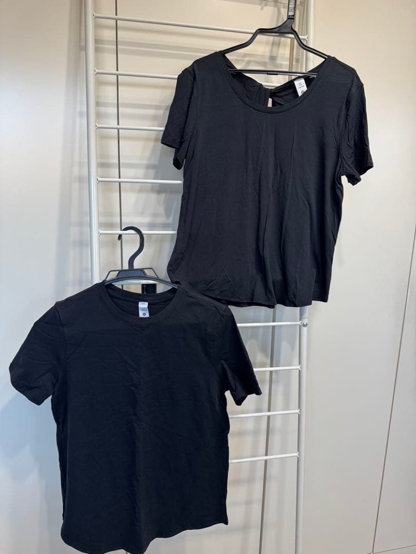 ヨガ、トレーニングウェアまとめ売り（lululemon 5点）