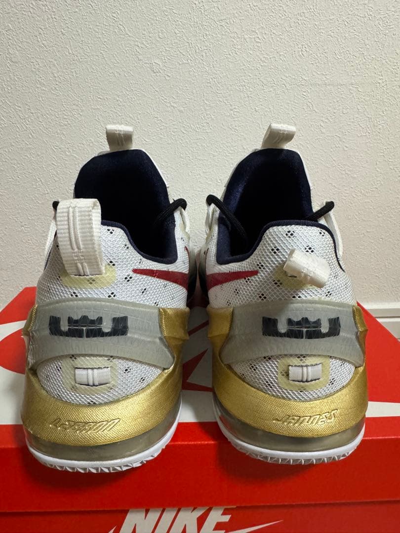 美品 Nike レブロン 18 LOW オリンピック 26.5cm