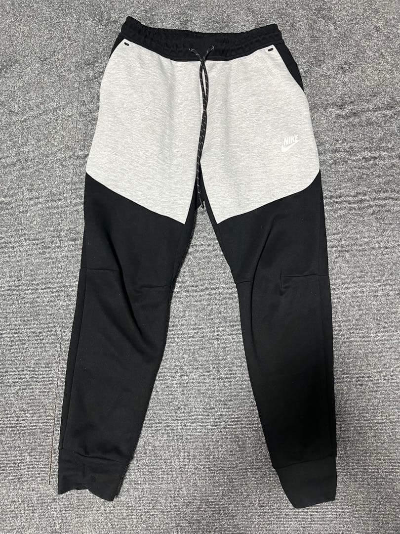 NIKE テックフリース セットアップ 黒&グレー Mサイズ レア商品 正規品