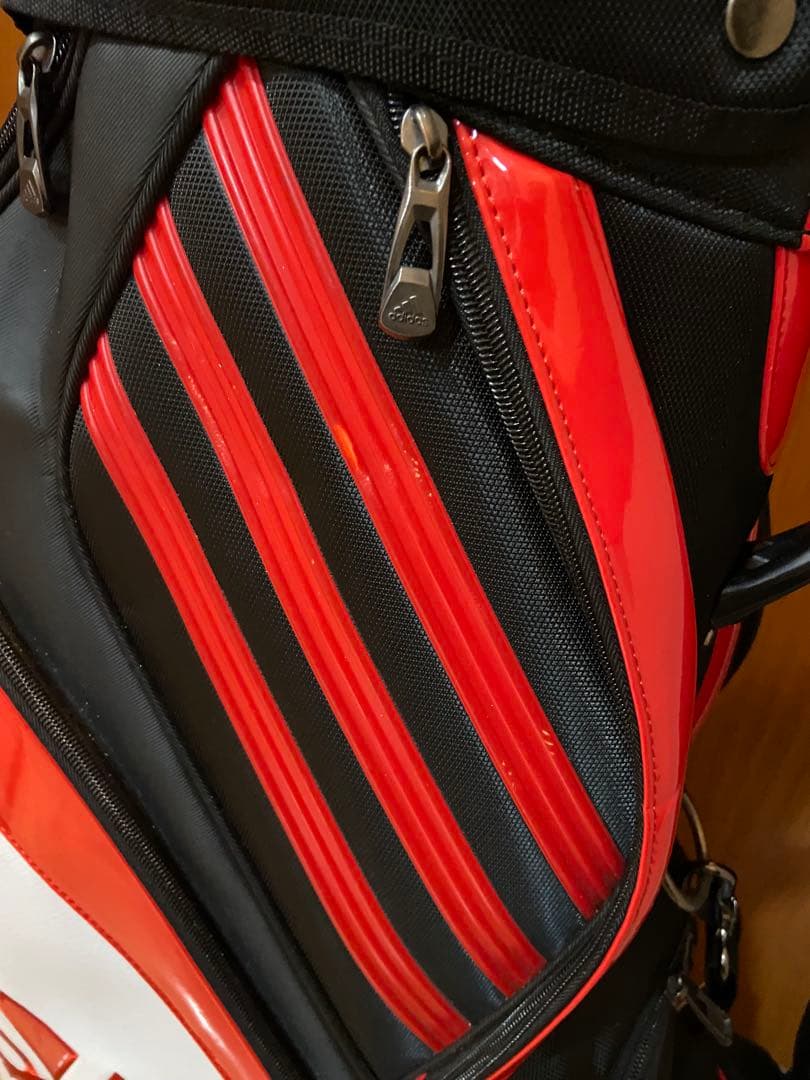adidas キャディバッグ 黒赤 ストライプデザイン(美品)