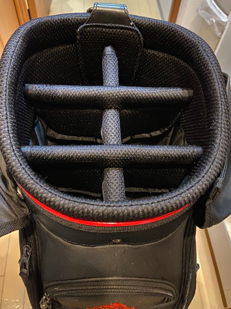 adidas キャディバッグ 黒赤 ストライプデザイン(美品)