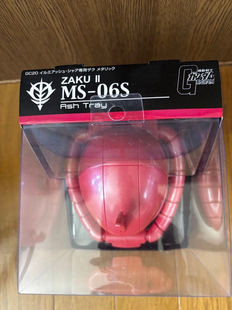ZAKU II MS-06S 灰皿