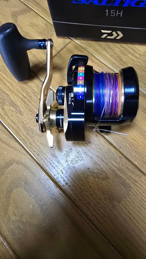 極美品　ダイワ　DAIWA　22 SALTIGA 15H ソルティガ　ジギング