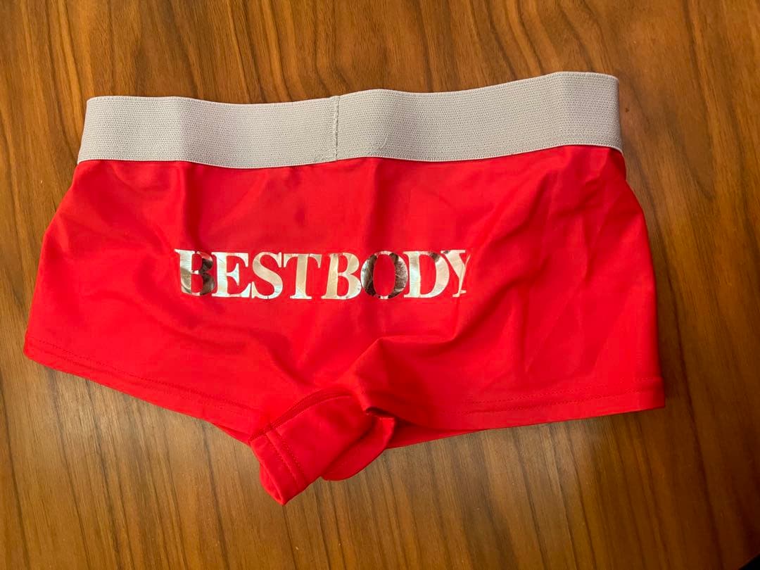 ベストボディジャパン大会公式ウェア ボトムス レッド(赤)Mサイズ 新品同様