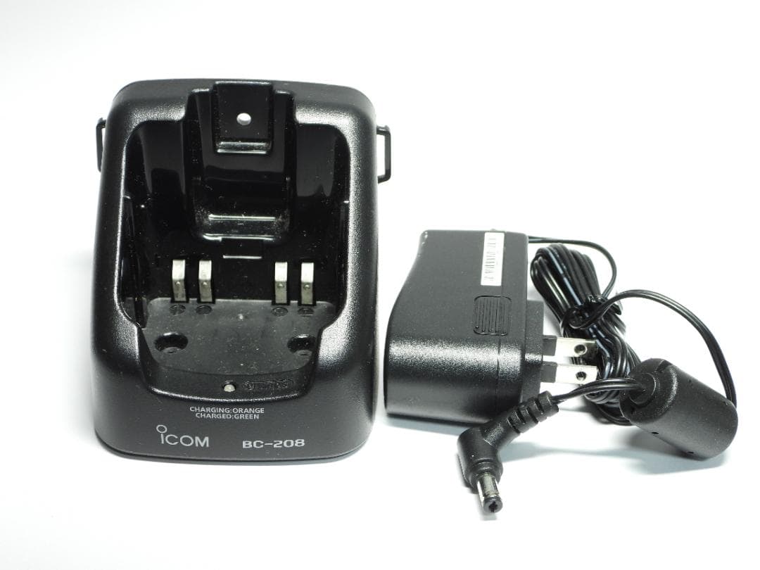 資格不要のハイパワートランシーバ　ICOM Inc. DPR６