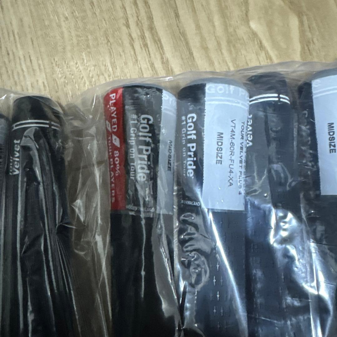 【新品未使用】ゴルフプライド　ツアーベルベット プラス4 ミッド