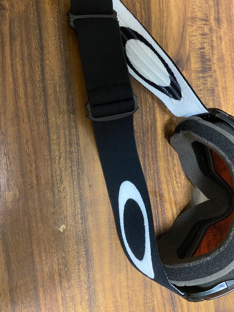 値下げ可　OAKLEY オークリー スノーゴーグル フライトデッキ M
