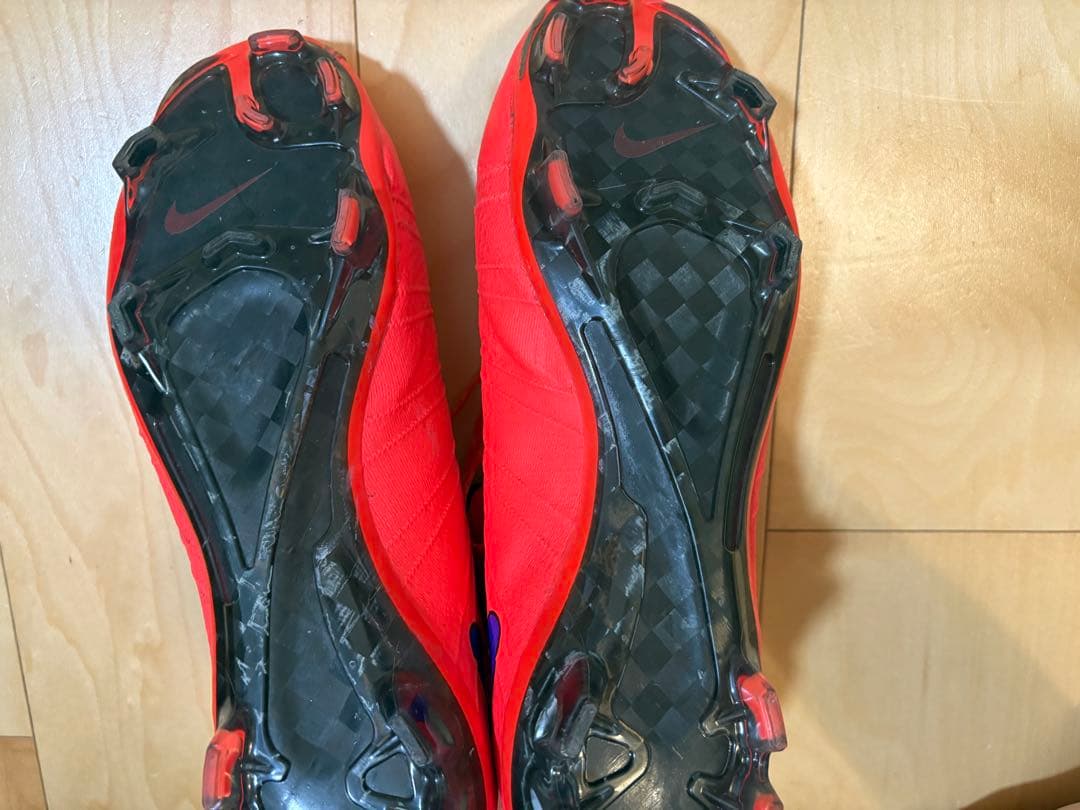 Nike スパイク マーキュリアル ハイカット