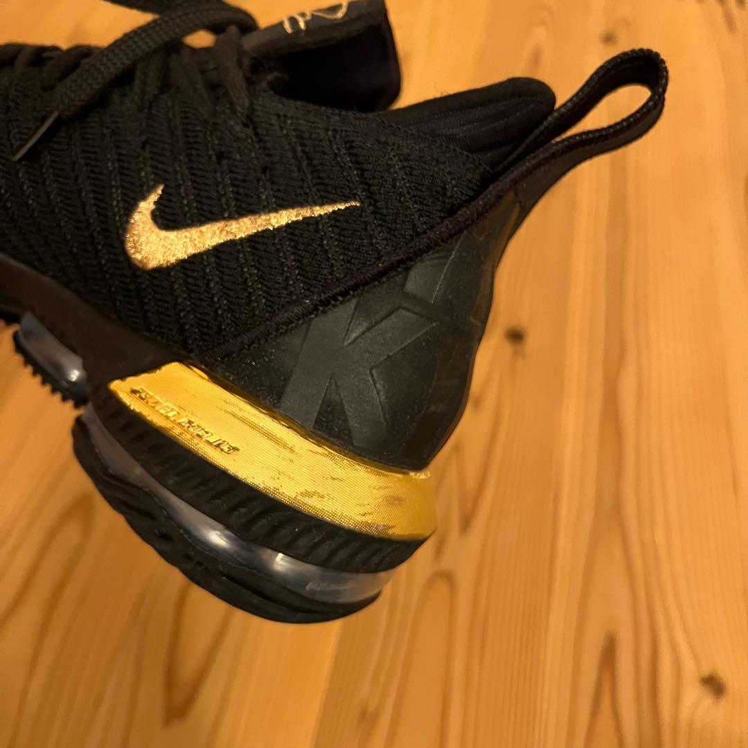 【NIKE】LEBRON 16 レブロン16 ナイキ　スニーカー　バスケット