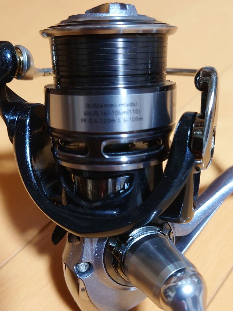 Daiwa CALDIA 2004 スピニングリール