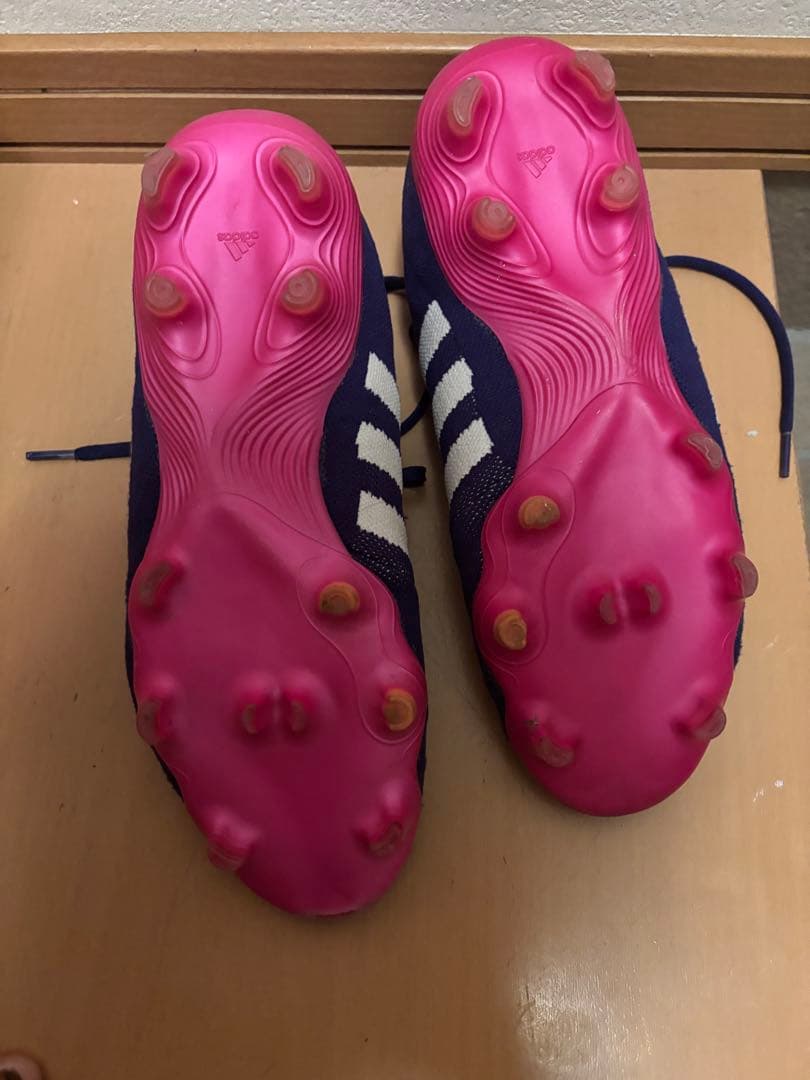 adidas Copa Mundial サッカーシューズ 紫/ピンク