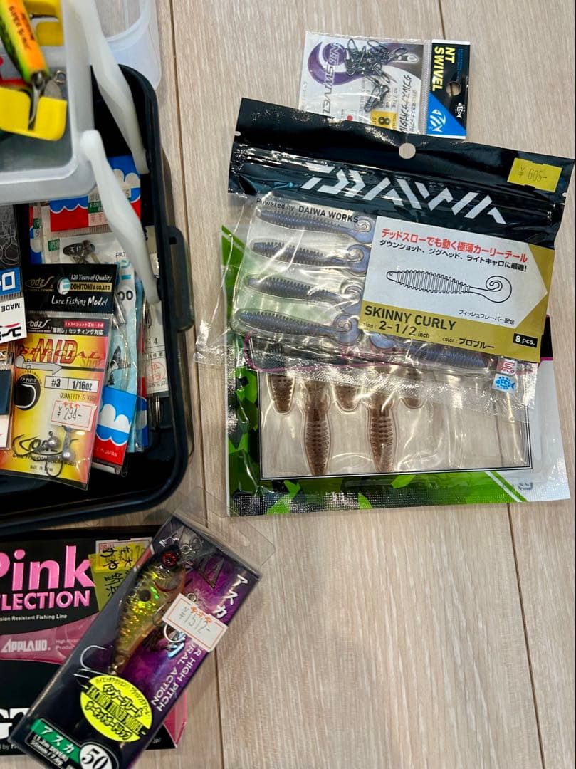 【引退品 お得まとめ売り】ルアー中心の道具BOX全て