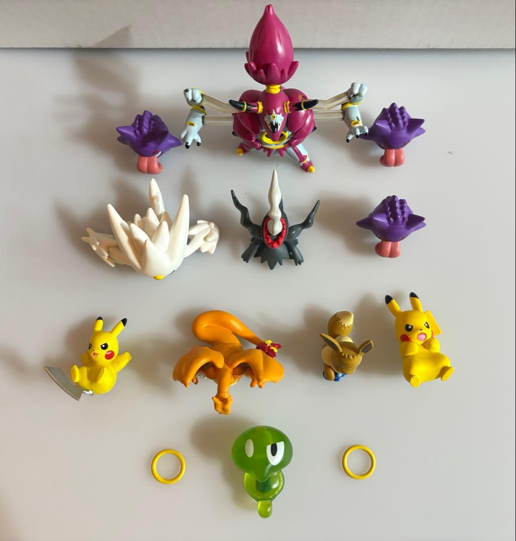 ポケモンフィギュアまとめ売りピカチュウ ジガルデコア白ゲンガー フーパ大量セット
