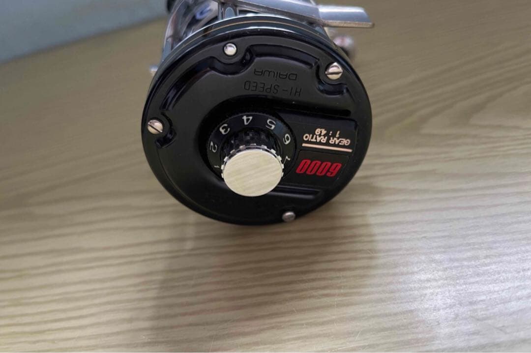 ダイワ　ミリオネア6000 中古品