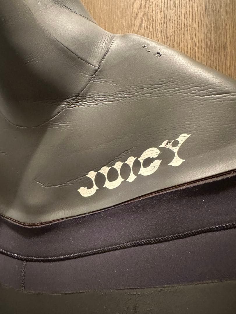 JUICY ブラック フルスーツ　セミドライ