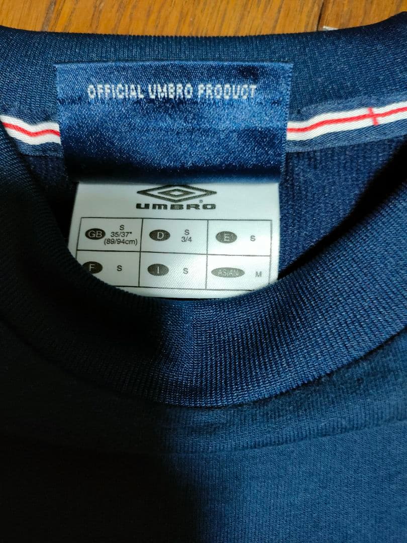 UMBRO　イングランド代表トレーニングトップ　アンブロ　サッカーワールドカップ