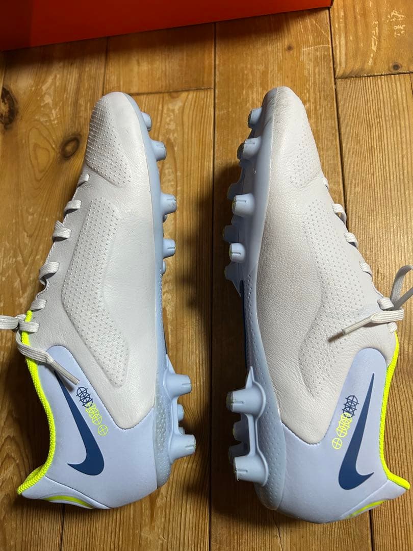NIKEサッカースパイク26.5センチ