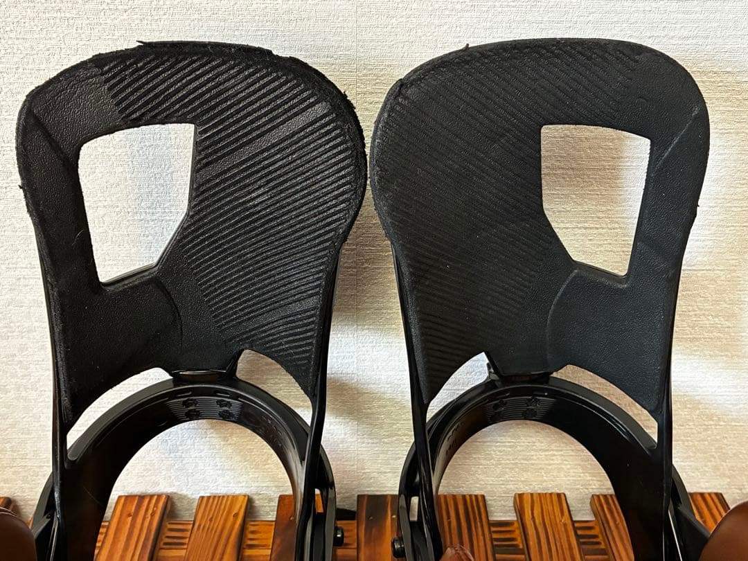 BURTONバインディング【カーテル（メンズMサイズ）】ブラック×茶色