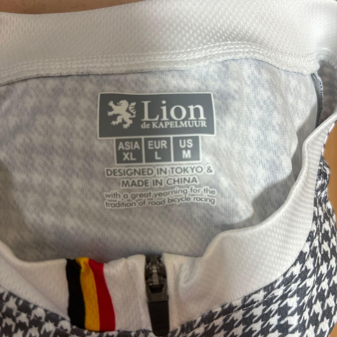 Lion de KAPELMUUR  カペルミュール　サイクルジャージ