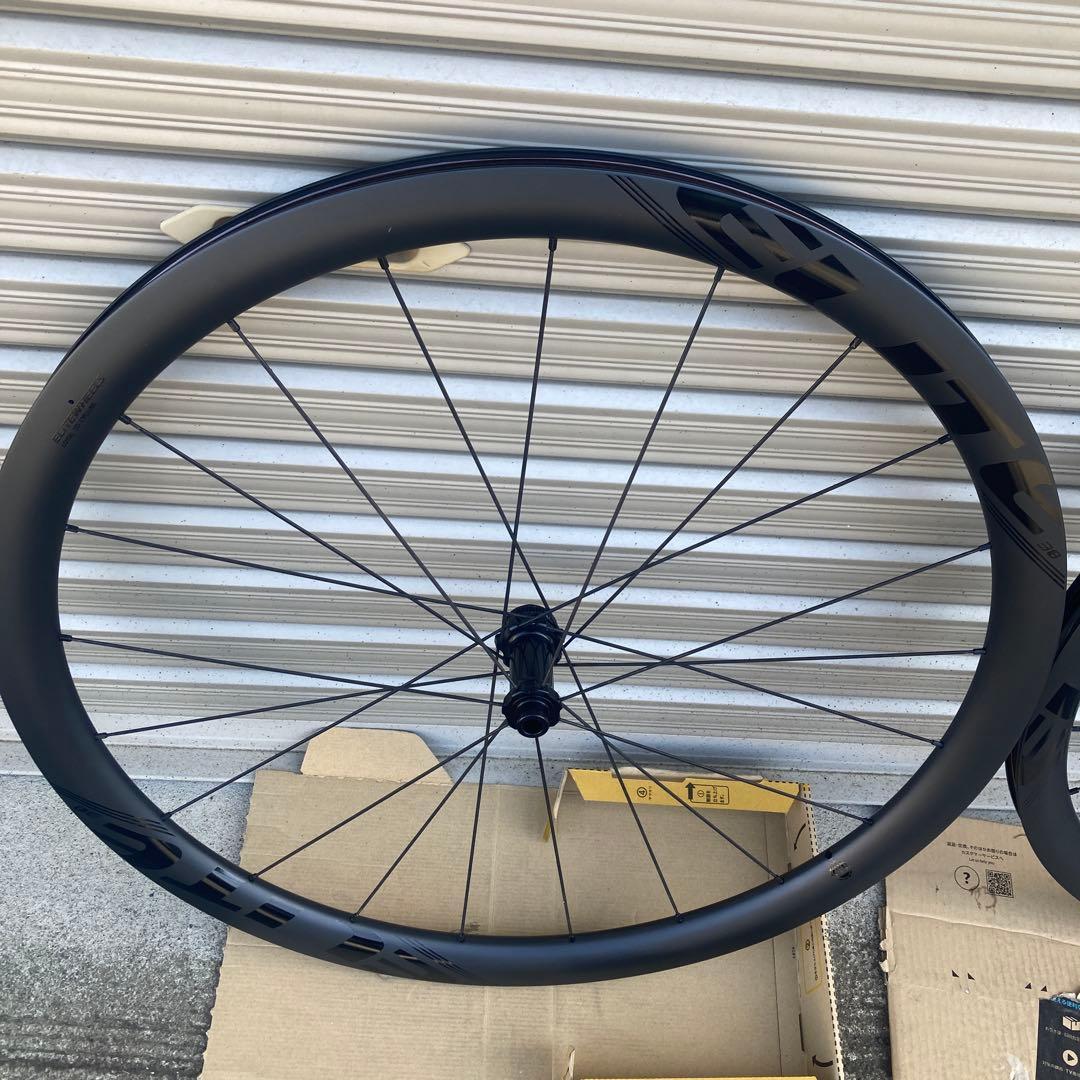 ELITE WHEELS 完組カ－ボンホイール　ent-disc2.0
