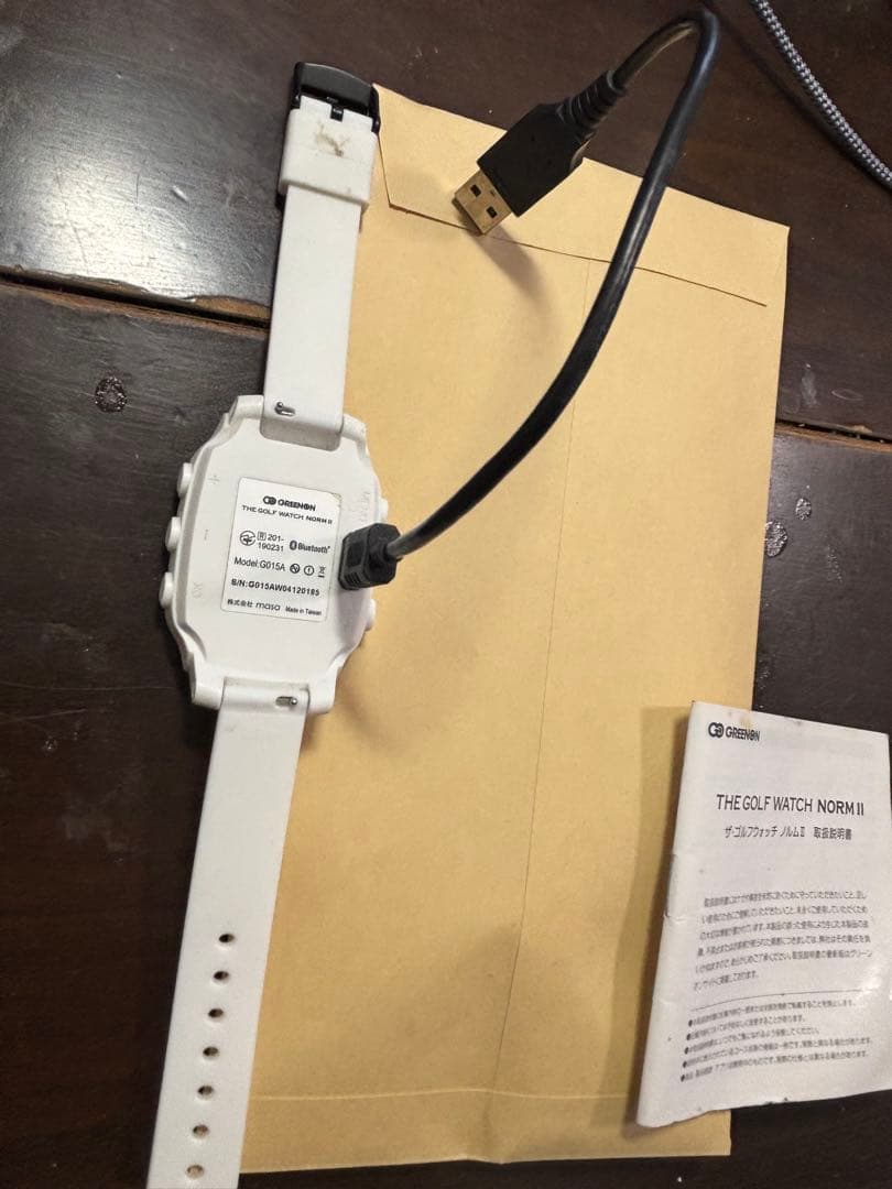 ゴルフ距離計　グリーンオン　ノルム　腕時計タイプ 最新コースソフトインストール済