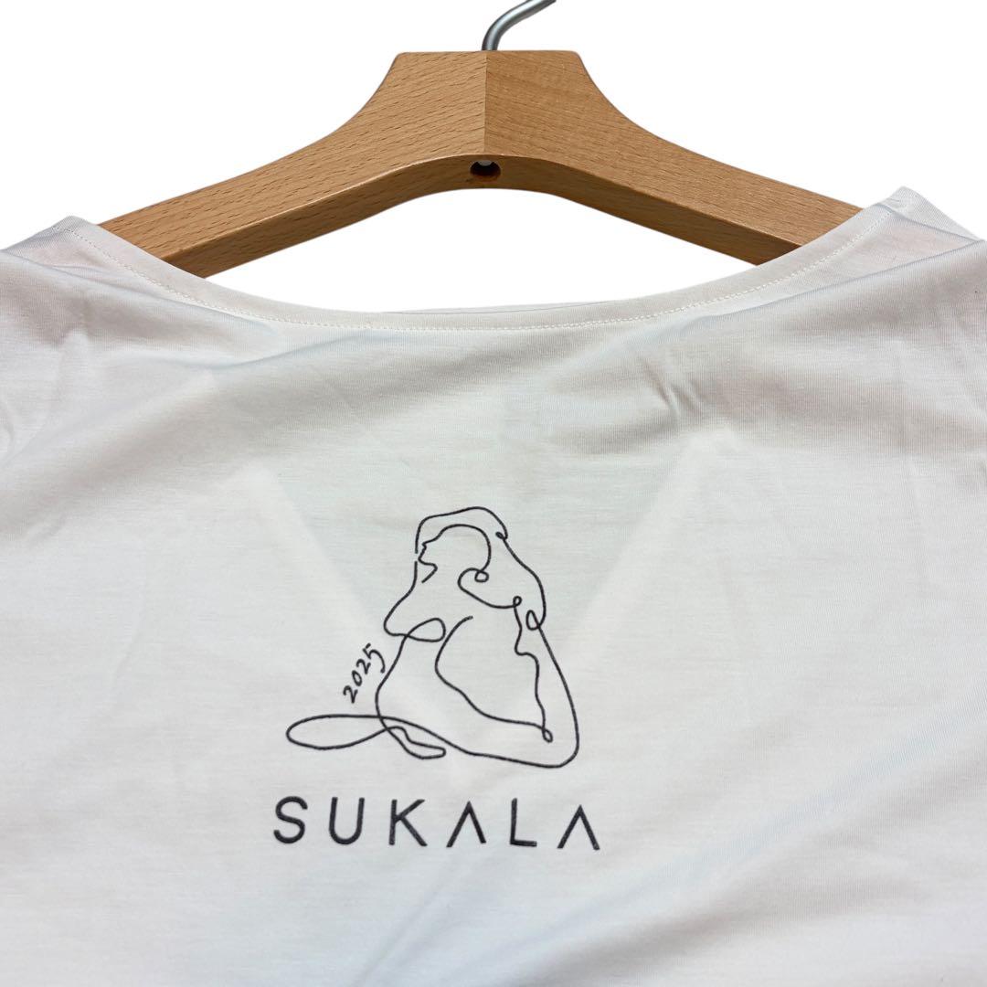 ❤️ 2025 限定 SUKALA スカーラ プリントドレープ Tシャツ ラバ M