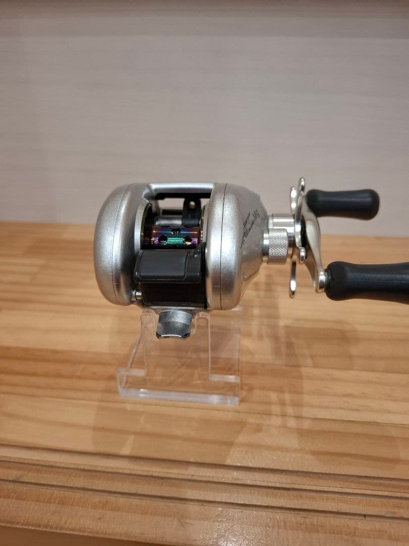 h*e様 スコーピオンメタニウムMg シルバー ベイトリール２台セット