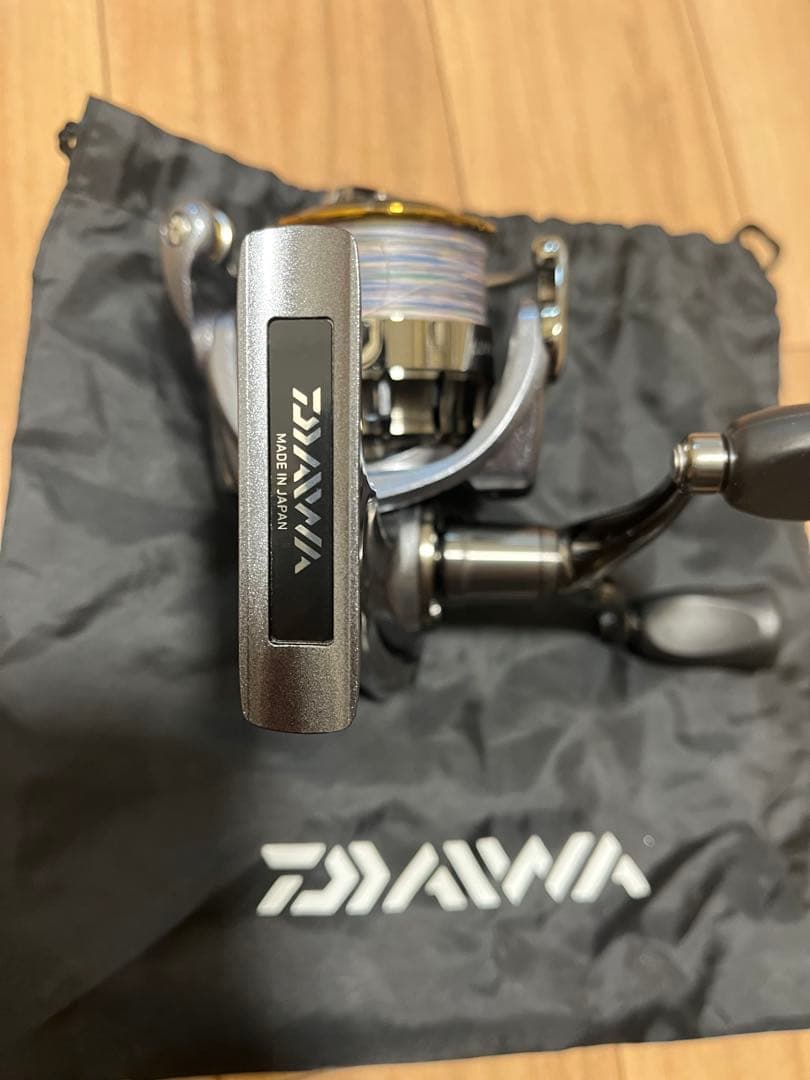 DAIWA LUVIAS 2508PE-DH スピニングリール
