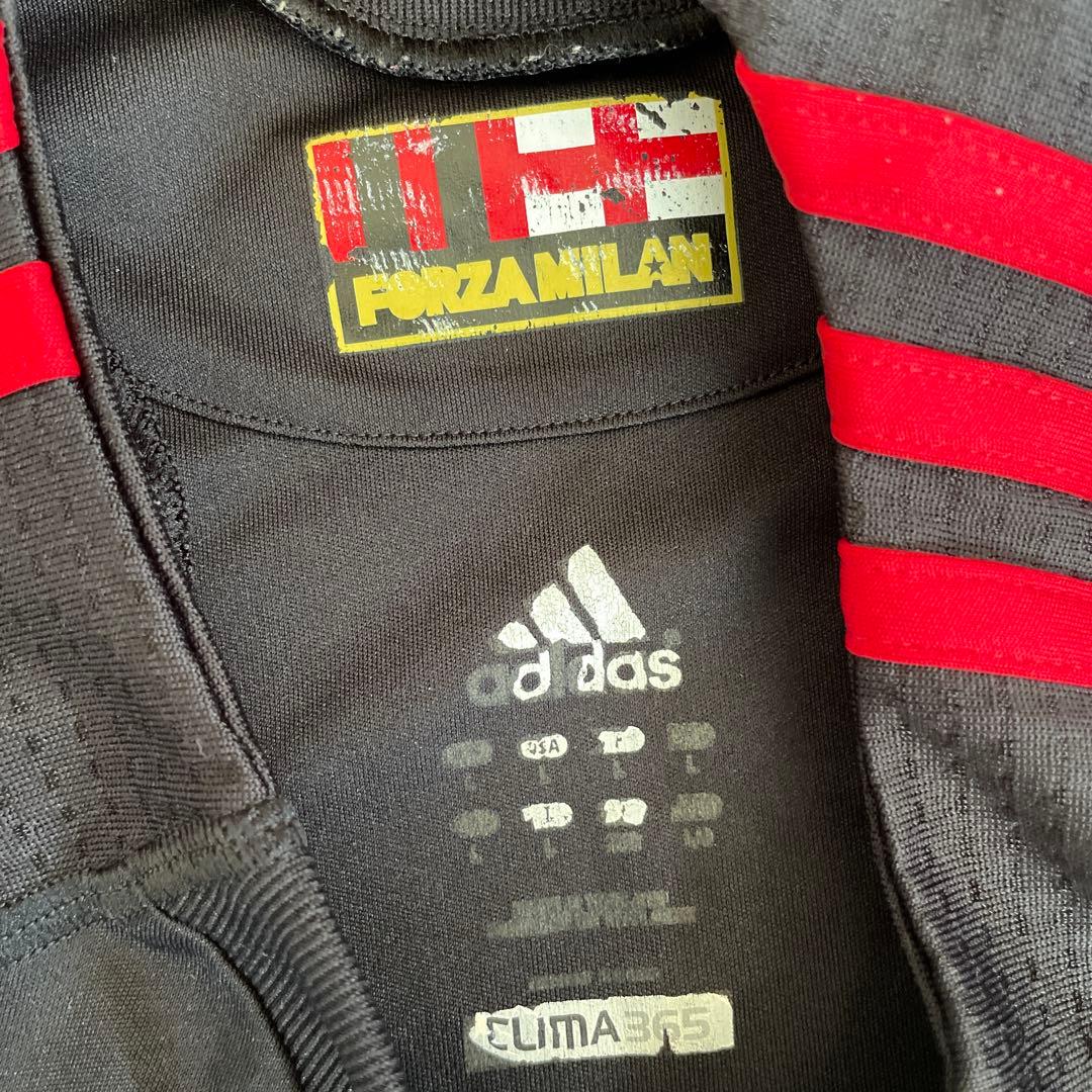 ACミラン adidas 黒シャツ ClimaCool