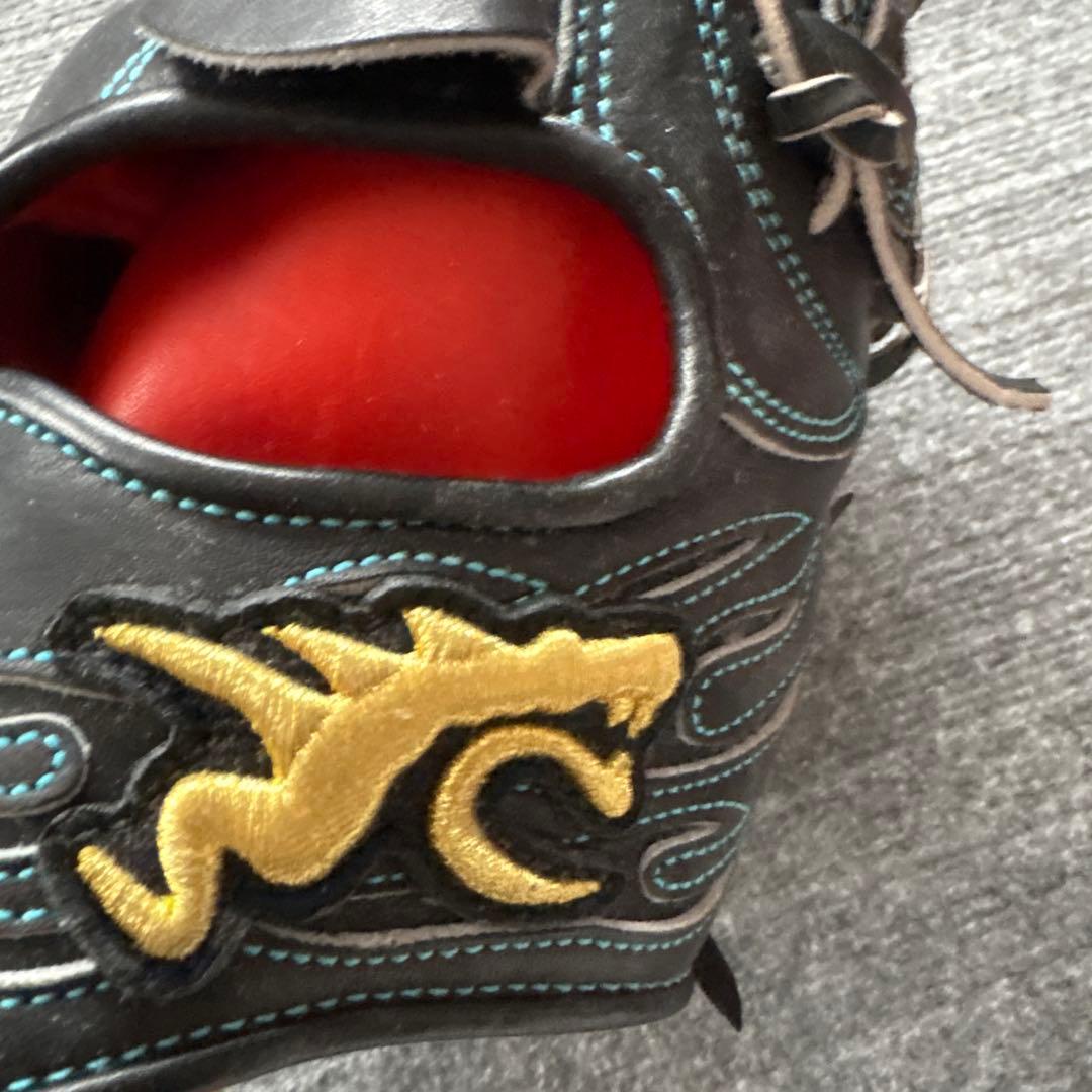 『限定品』リュウ　RYU グローブ 投手用 硬式