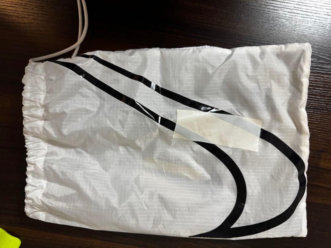 Nike 陸上競技用スパイク ピンク　ニードルピン付き　袋付き　レンチ付き
