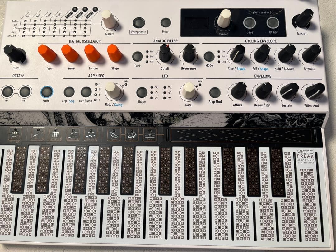 ARTURIA MICRO FREAK シンセサイザー｜アダプター付｜レア