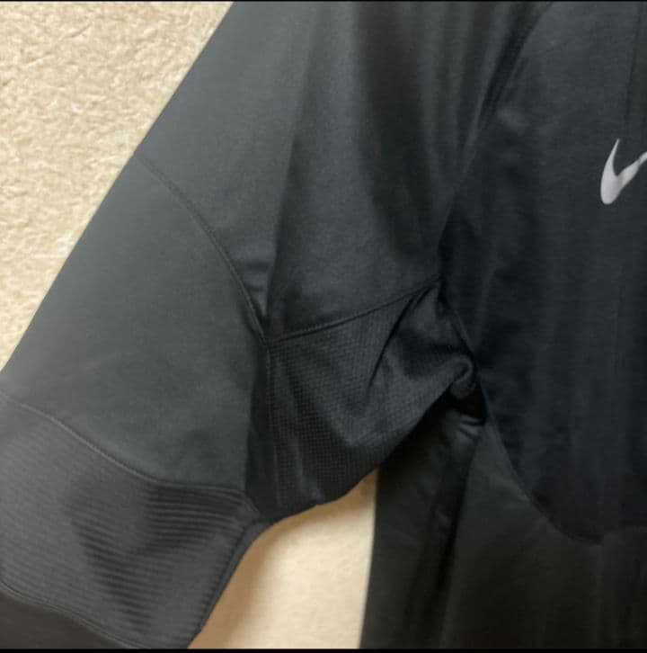新品未使用　定価13,310円　Nike Therma-Fit ジャケット L