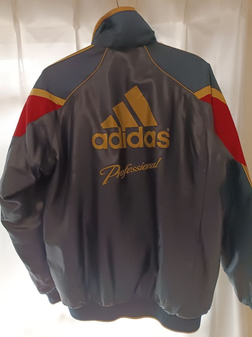 adidas ClimaProof ジャケット グレー/レッド