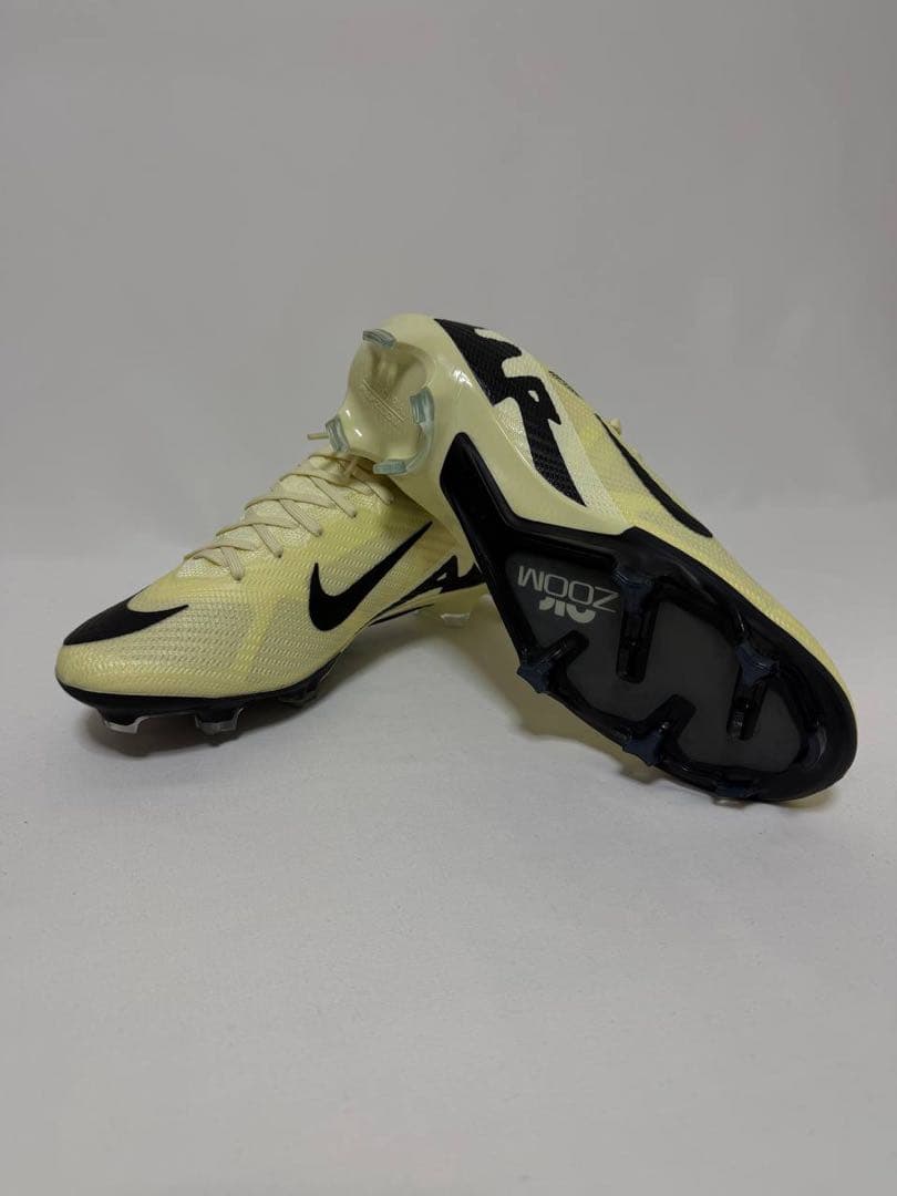 Nike Air Zoom サッカーシューズ クリーム/ブラック