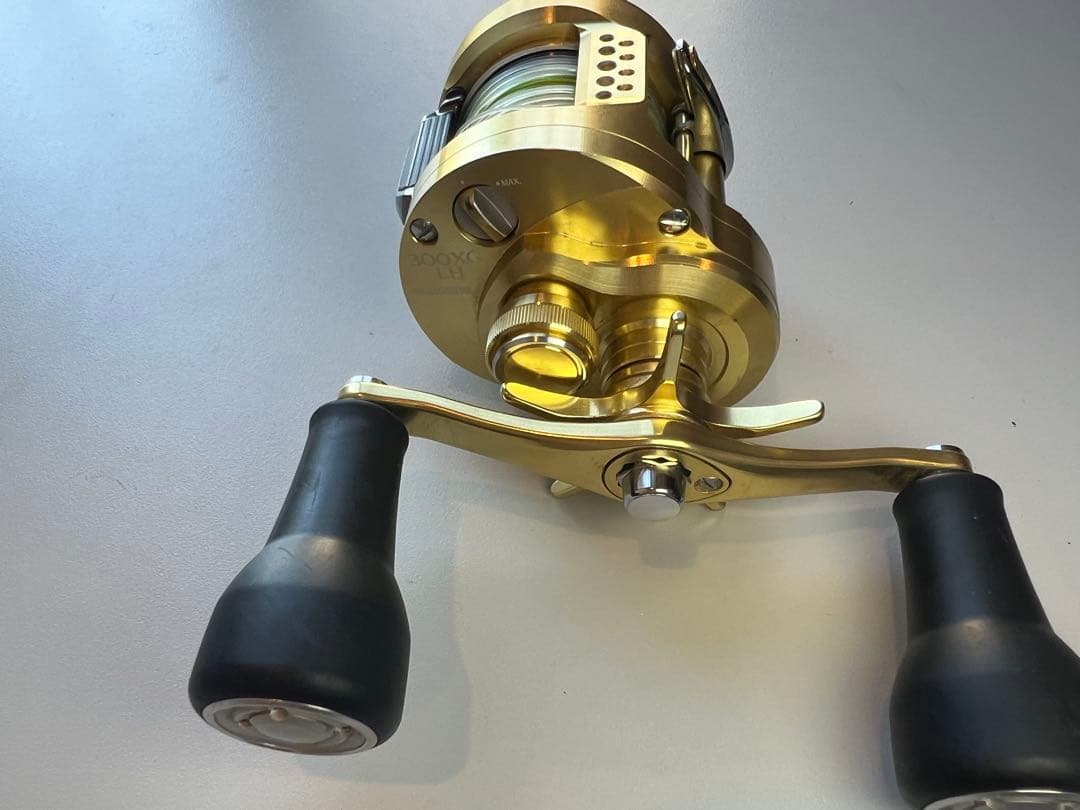 リール SHIMANO CALCUTTA CONQUEST MD 300XH